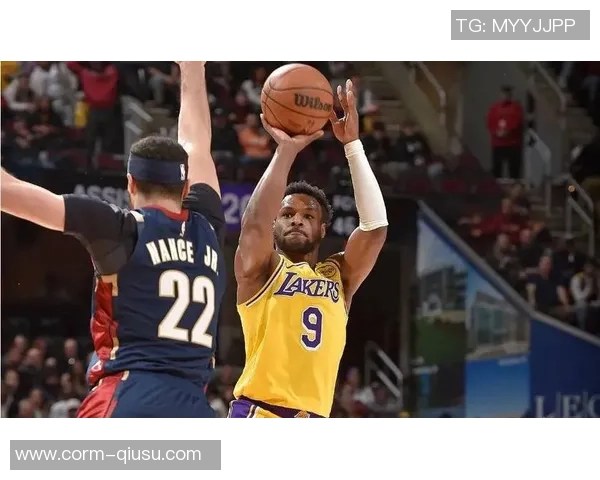 湖人完结5连胜：最多落后30分遭吊打 布朗尼9分赛季新高成亮点